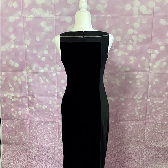 Laundry Shelli Segal velvet T panel dress - Picture 6 of 16